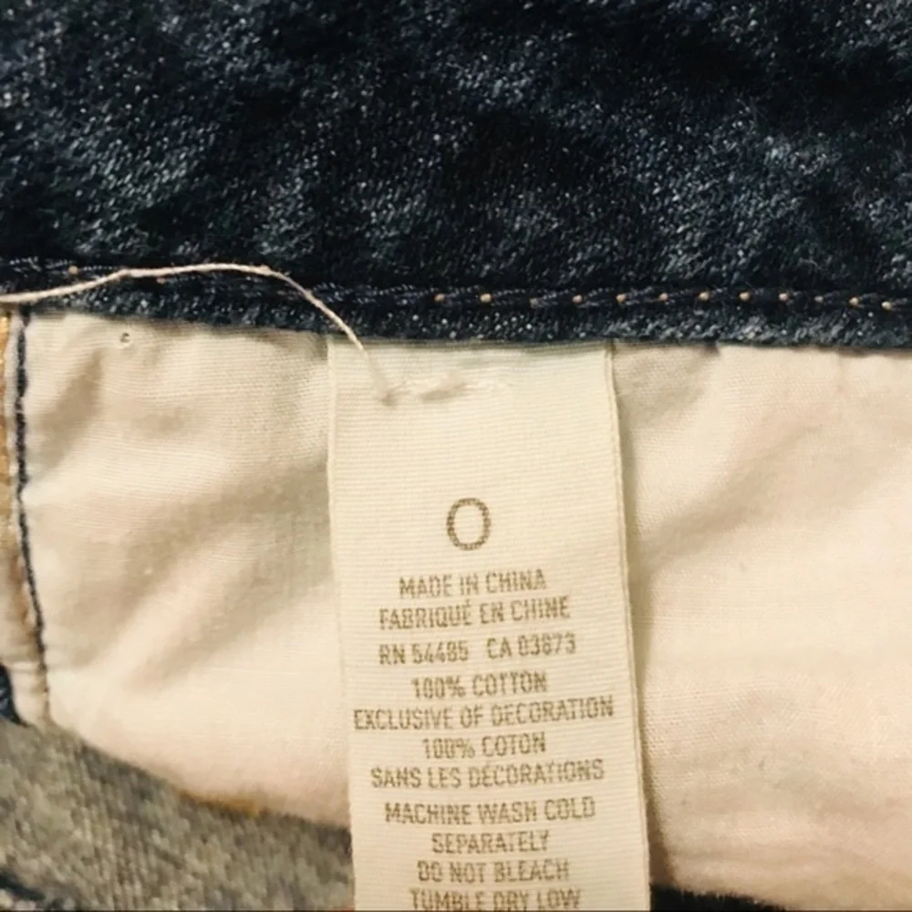 American Eagle Outfitters Boyfriend Distressed Denim Jean Shorts Size 0 25